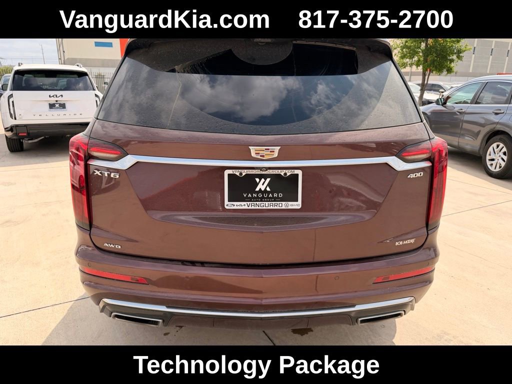 Used 2023 Cadillac XT6 Premium Luxury w/ Technology Package image 3