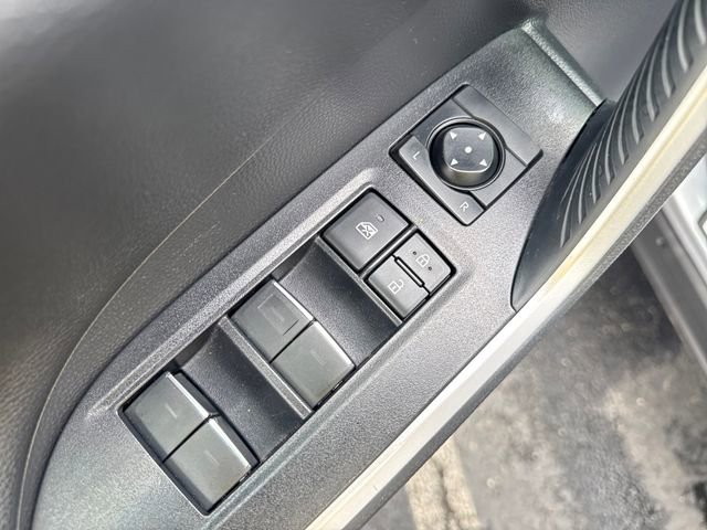 Used 2023 Toyota RAV4 XSE AWD/4WD image 21