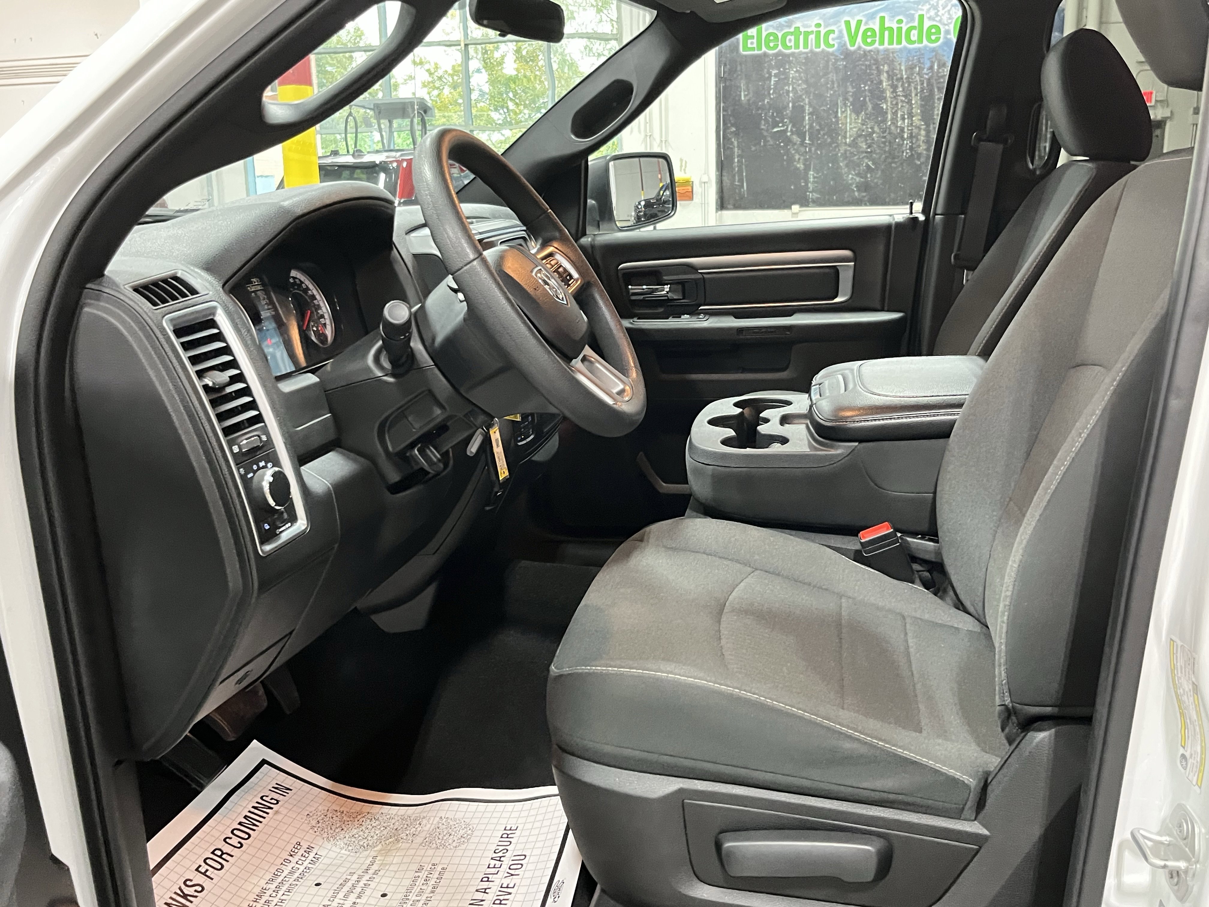 Used 2024 RAM 1500 Classic Warlock image 11