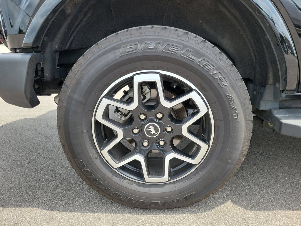 Used 2024 Ford Bronco Outer Banks AWD/4WD image 5