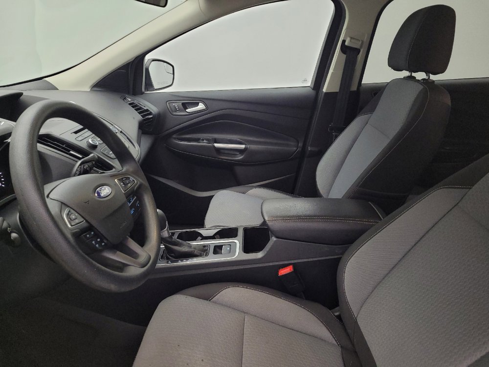 Used 2017 Ford Escape SE image 17