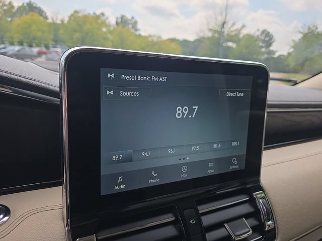 Used 2020 Lincoln Navigator Reserve w/ Luxury Package AWD/4WD image 16