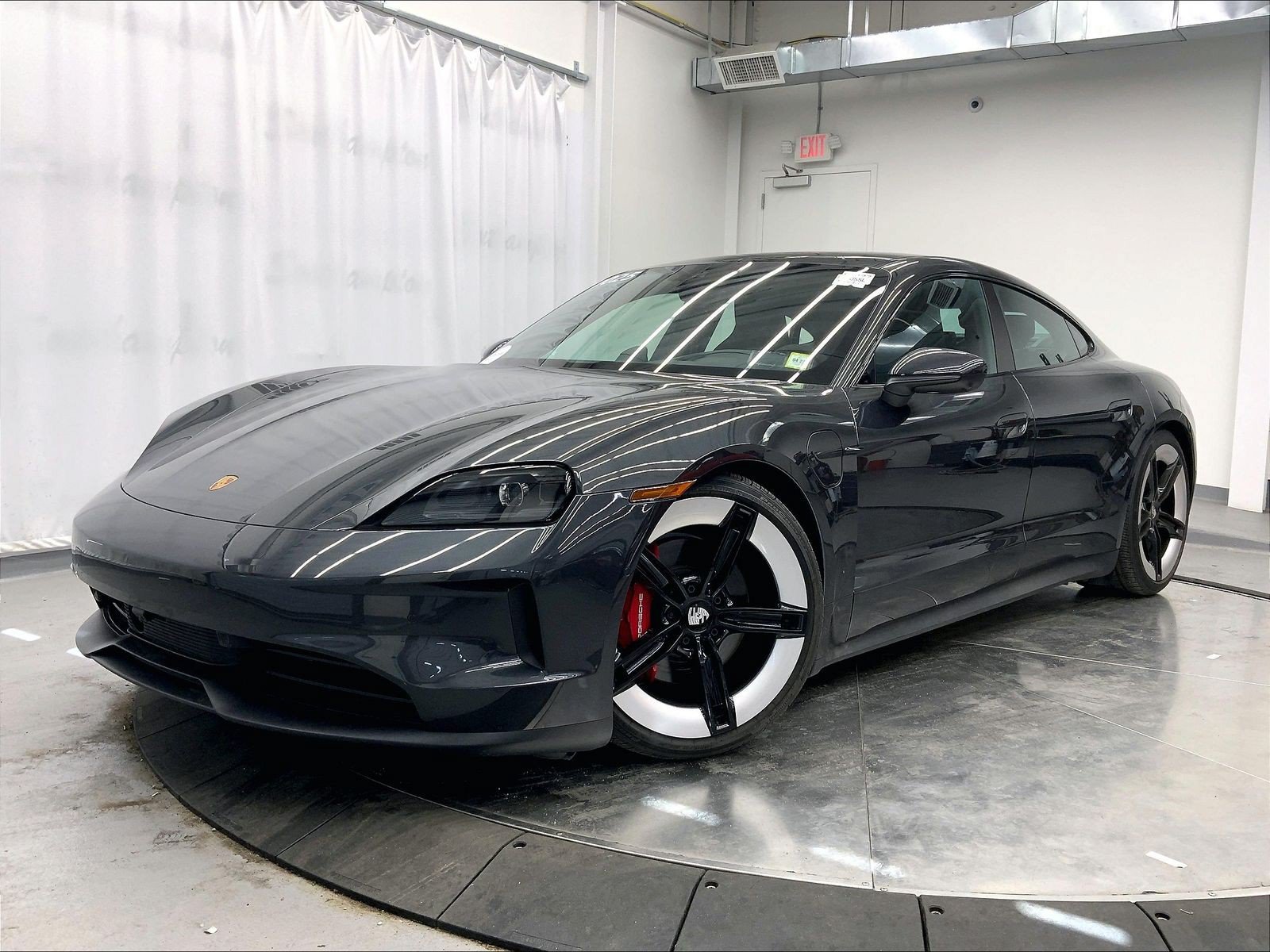 Used 2025 Porsche Taycan 4S AWD/4WD image 1
