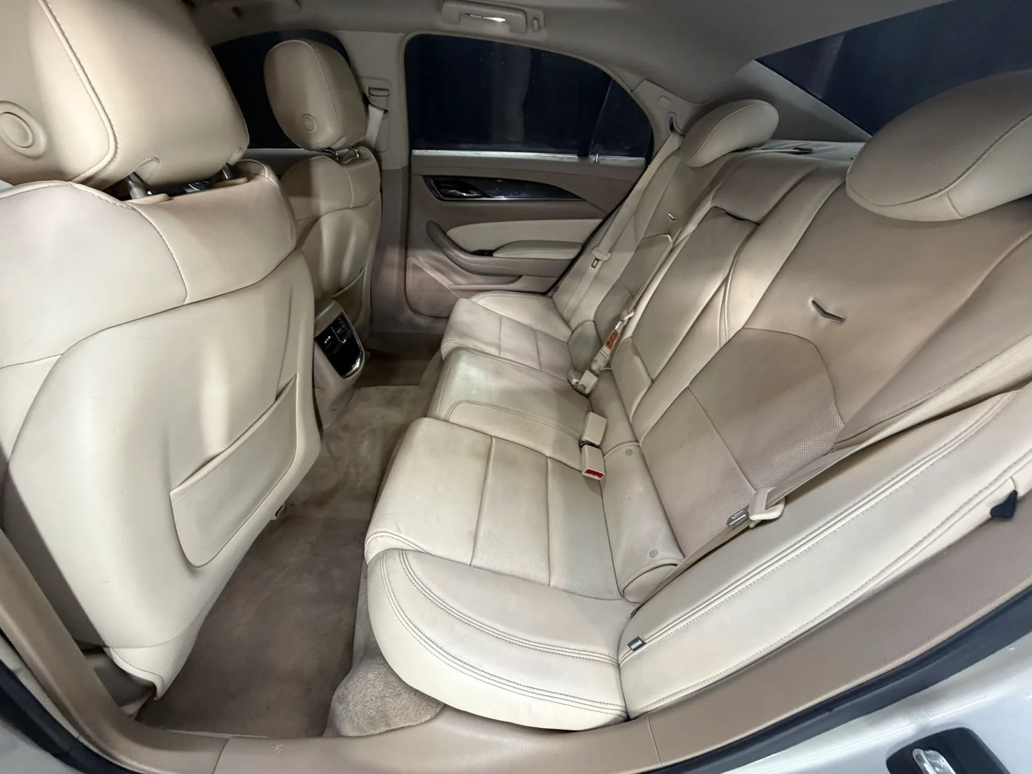 Used 2015 Cadillac CTS Luxury RWD image 25