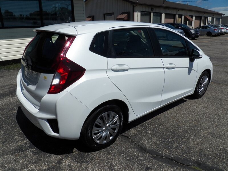 Used 2016 Honda Fit LX image 4