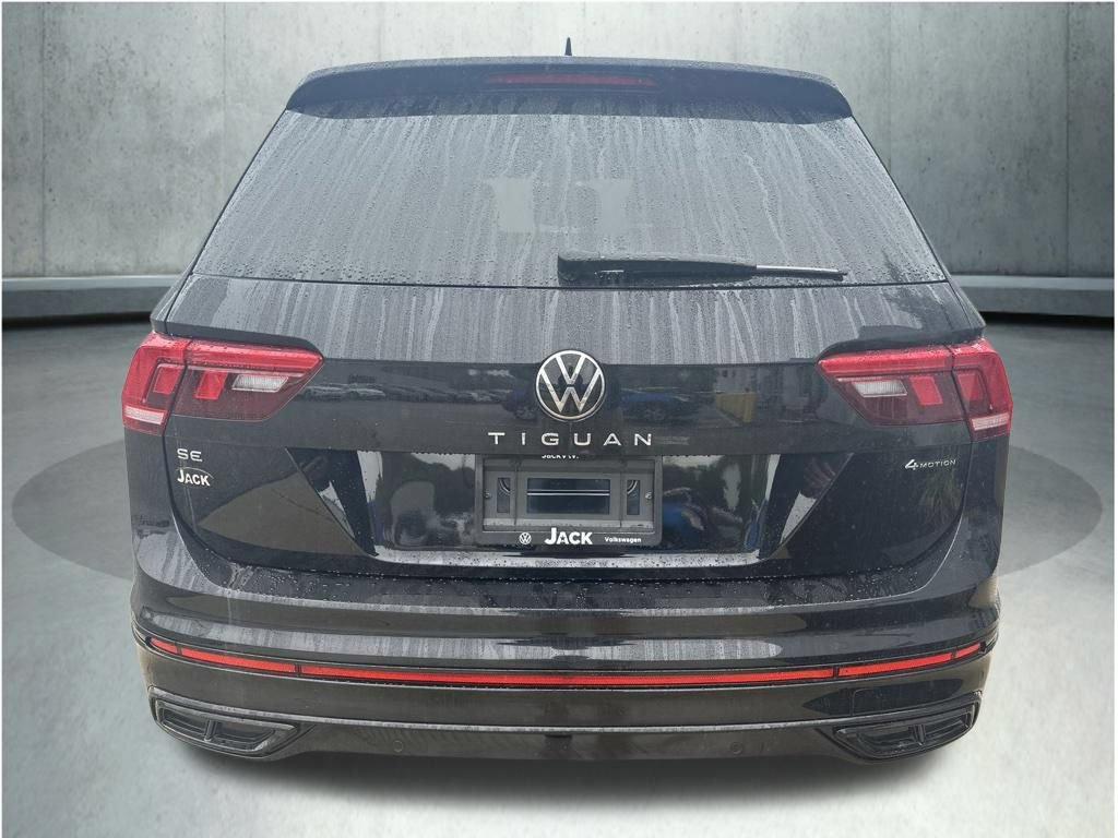Used 2022 Volkswagen Tiguan SE R-Line AWD/4WD image 4