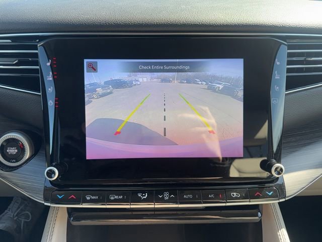 Used 2023 Jeep Wagoneer L Series II image 17