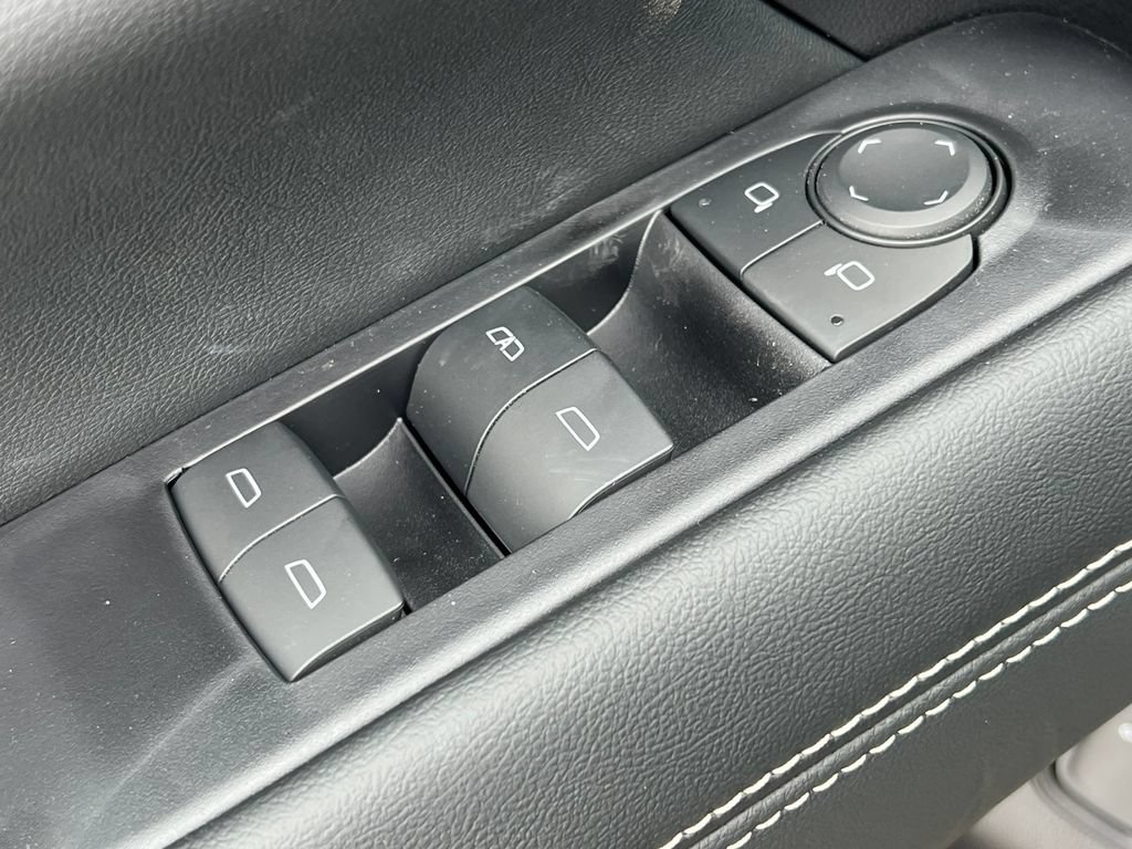 New 2027 GMC Terrain Elevation AWD/4WD image 14