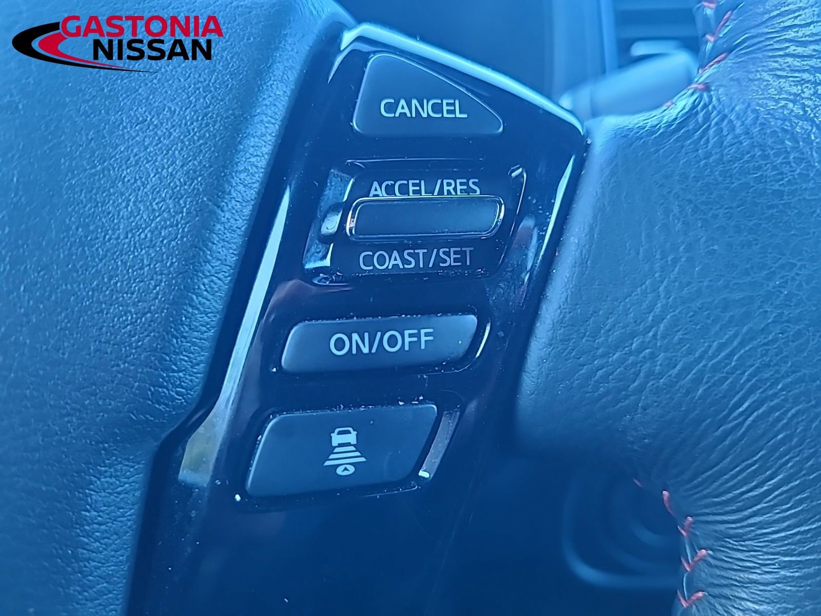 Used 2024 Nissan Frontier Pro-X w/ Technology Package image 31