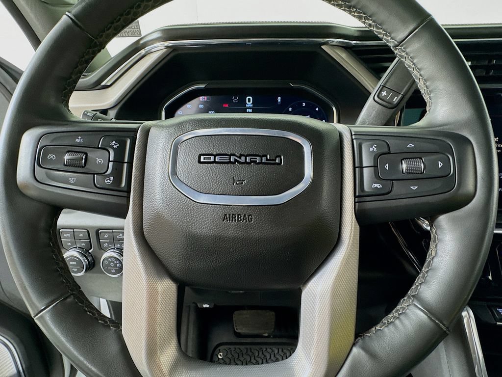 Used 2025 GMC Sierra 3500 Denali w/ Technology Package AWD/4WD image 49