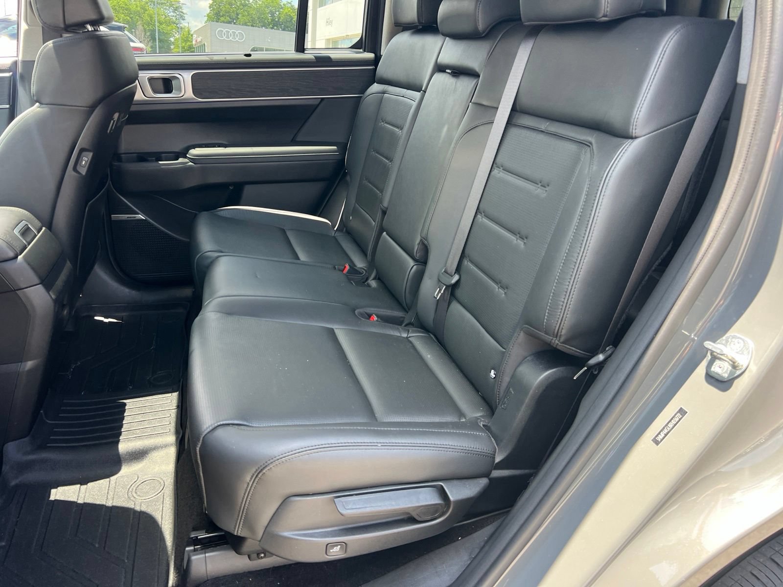 Used 2024 Hyundai Santa Fe Limited FWD image 33