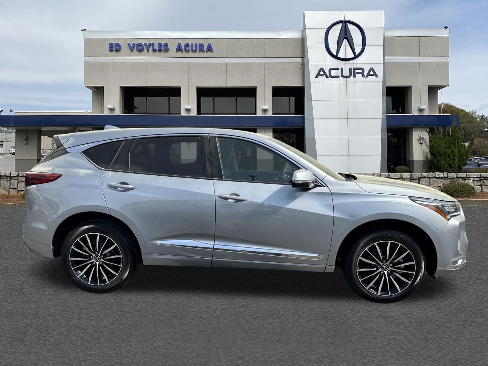 New 2026 Acura RDX w/ Advance Package AWD/4WD image 4