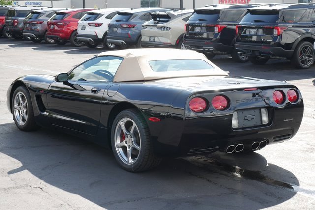Used 2001 Chevrolet Corvette Convertible w/ Preferred Equipment Group1 image 5