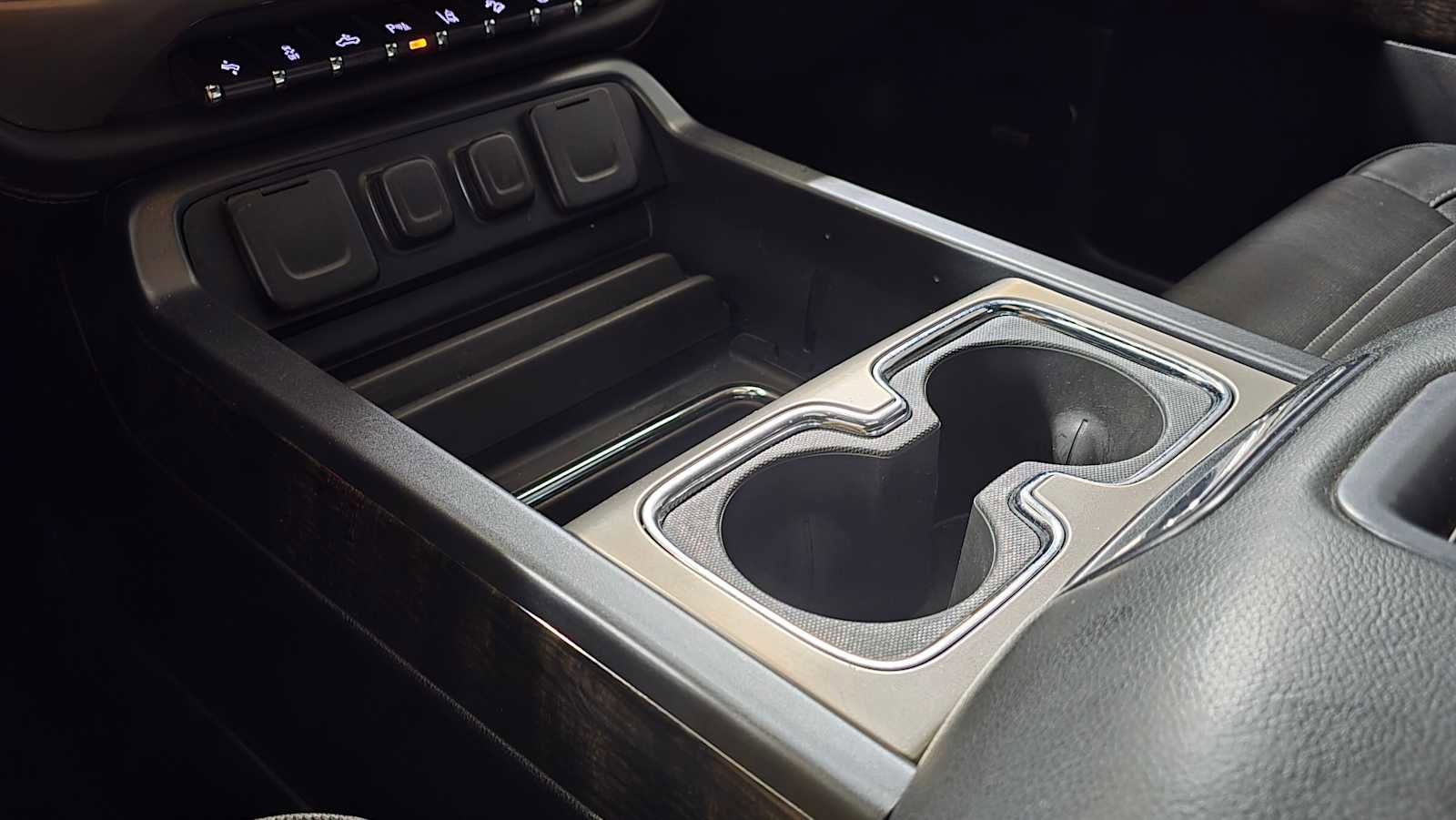 Used 2015 GMC Sierra 3500 Denali w/ Duramax Plus Package image 33