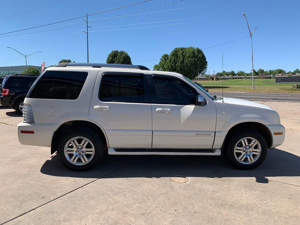 Used 2008 Mercury Mountaineer Premier AWD/4WD image 8