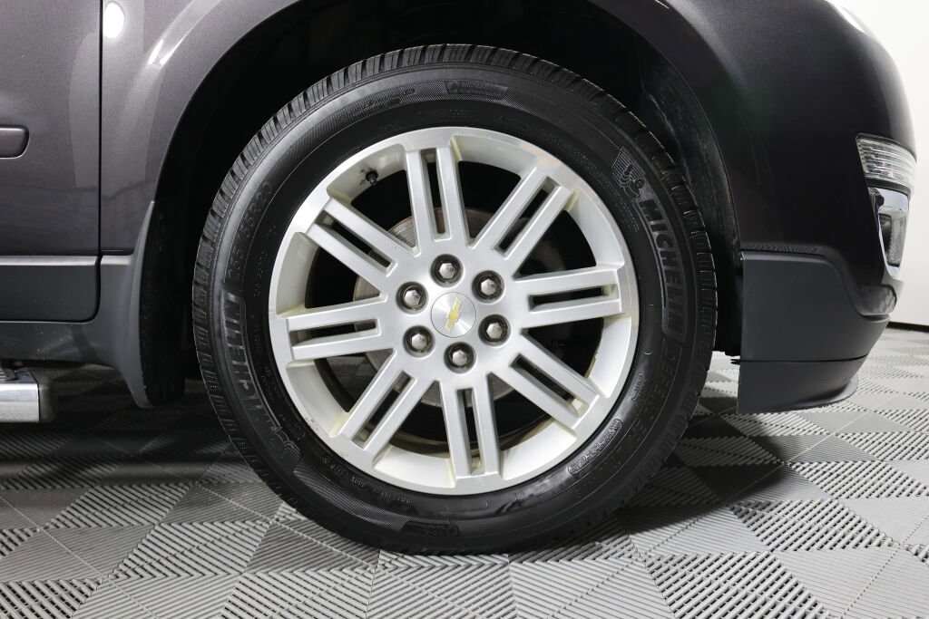 Used 2013 Chevrolet Traverse LT w/ All-Star Edition AWD/4WD image 6