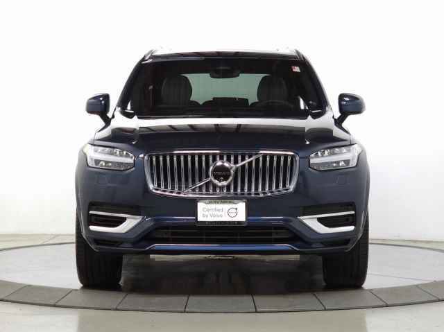 Certified 2024 Volvo XC90 T8 Ultimate w/ Protection Package Premier image 5