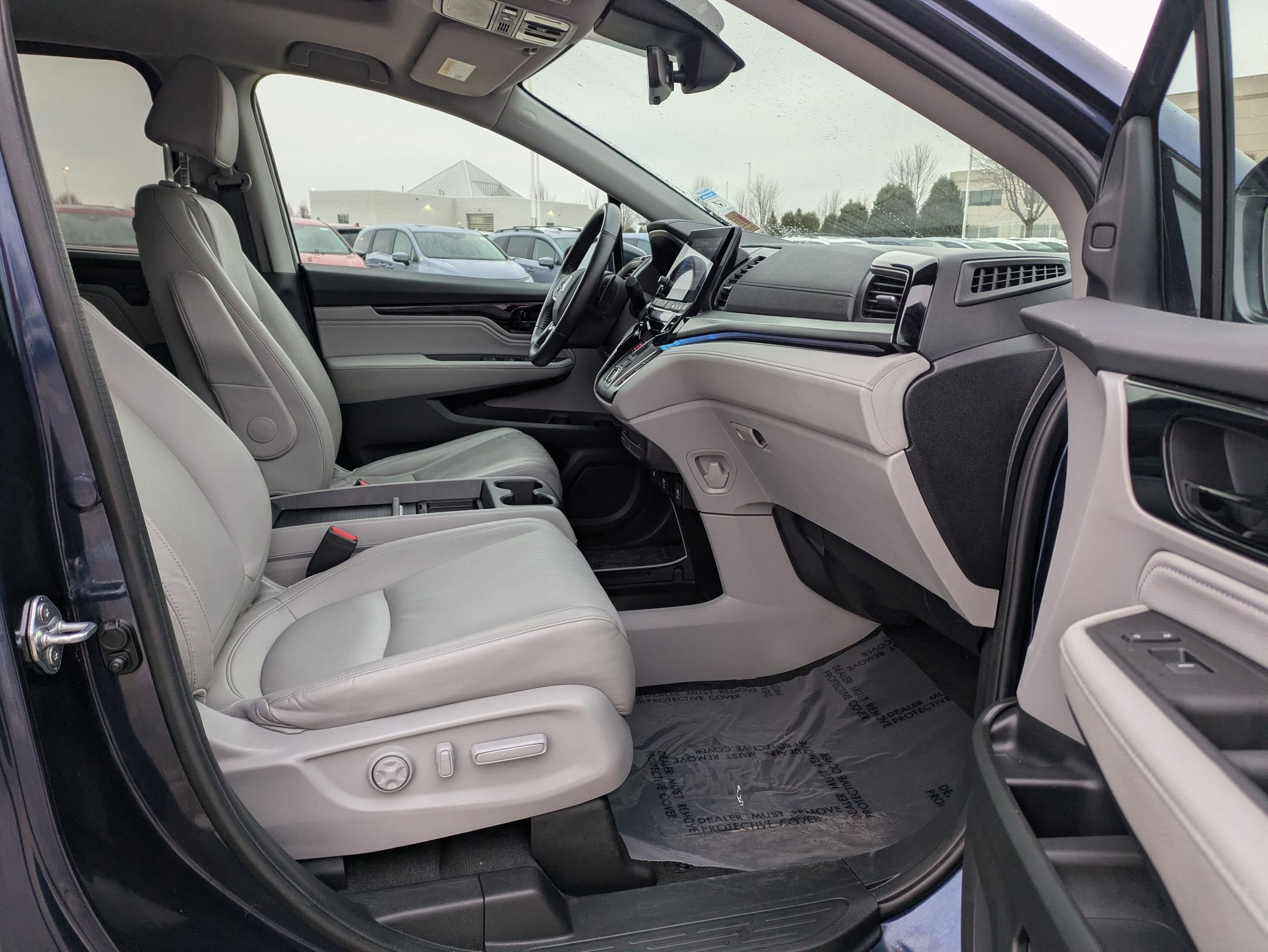 Certified 2024 Honda Odyssey Touring image 27