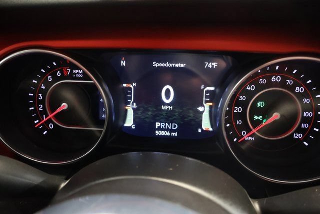 Used 2021 Jeep Gladiator Rubicon AWD/4WD image 15