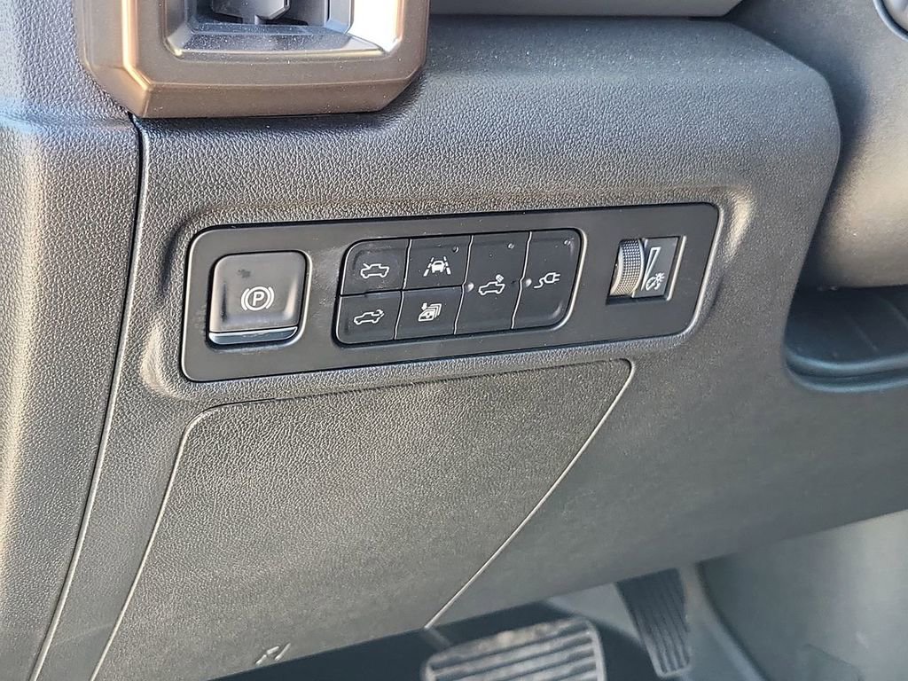 New 2025 GMC Hummer EV 3X w/ Extreme Off-Road Package image 12