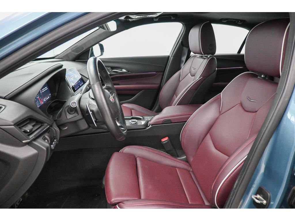 Certified 2023 Cadillac CT4 V w/ LPO, ONYX Package image 33