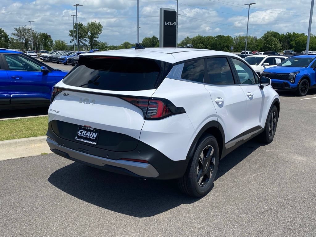 New 2026 Kia Sportage LX FWD image 7