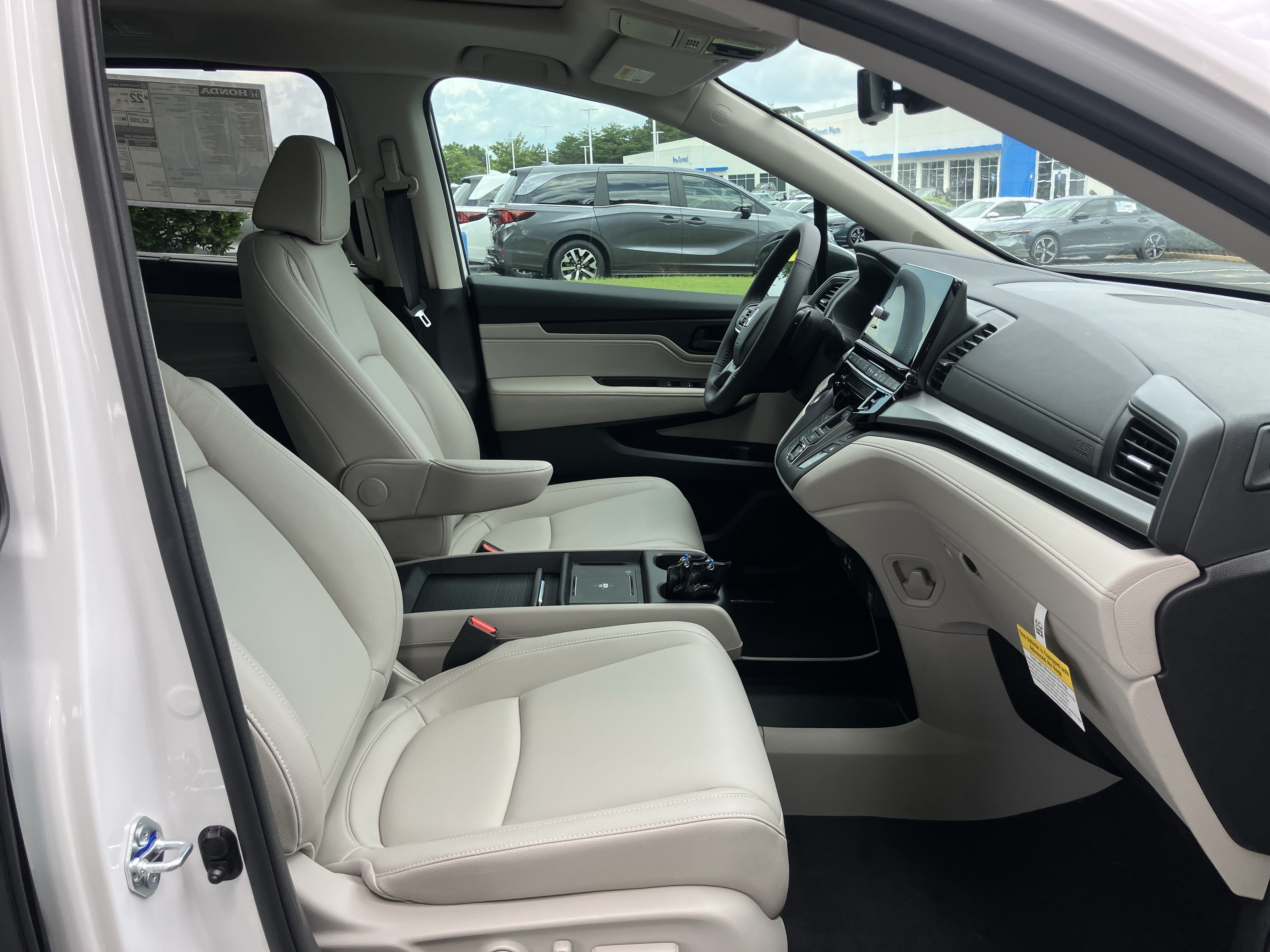 New 2026 Honda Odyssey EX-L image 21