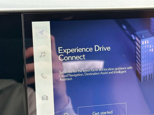 Used 2025 Lexus NX 250 FWD w/ Towing Package (2000 Lbs) image 32