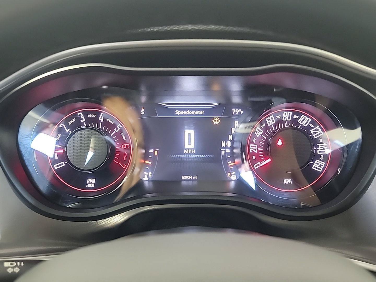 Used 2022 Dodge Challenger R/T w/ Driver Convenience Group RWD image 23