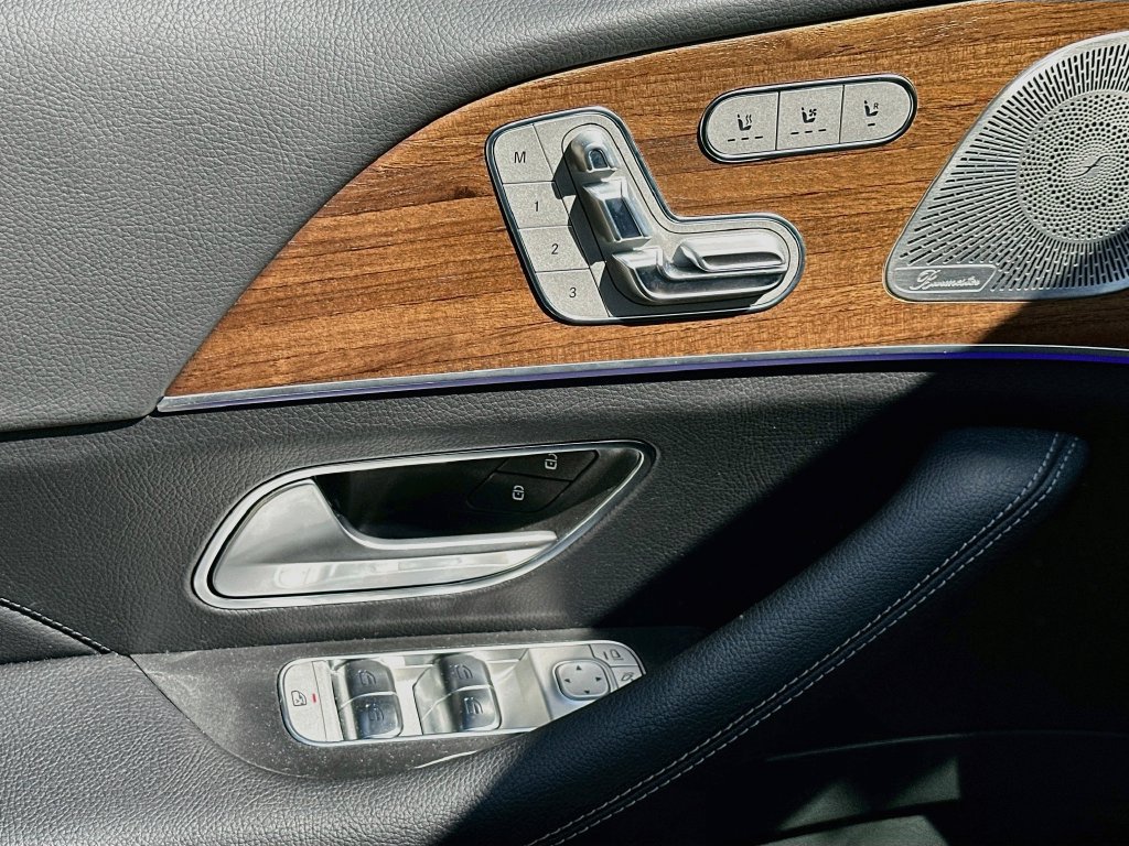Certified 2025 Mercedes-Benz GLE 350 4MATIC image 18