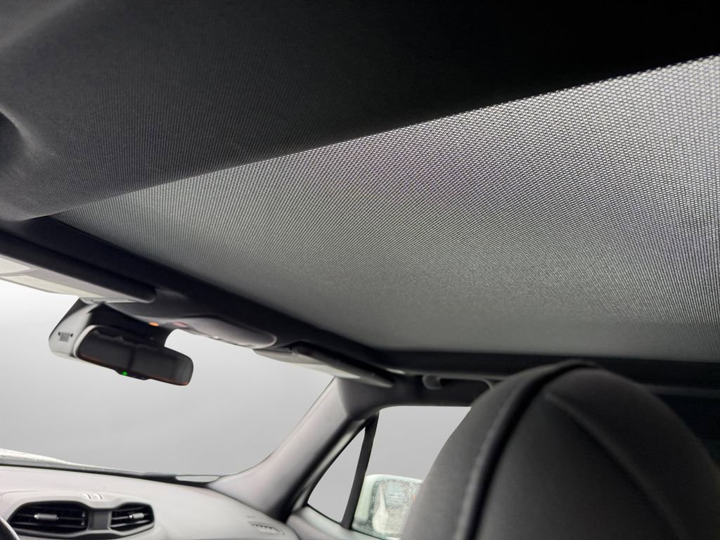 Used 2019 Jeep Renegade Limited w/ Quick Order Package 22P image 22