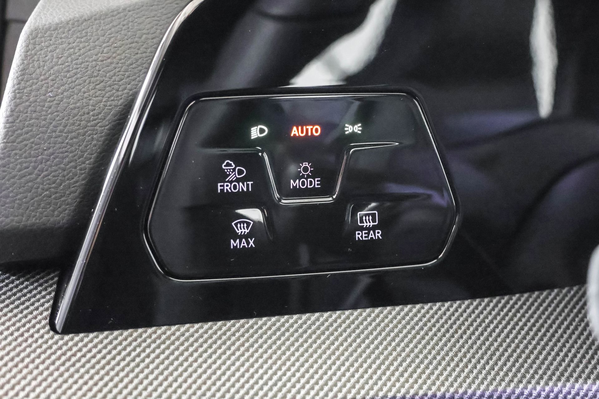 New 2026 Volkswagen Golf AWD/4WD image 21