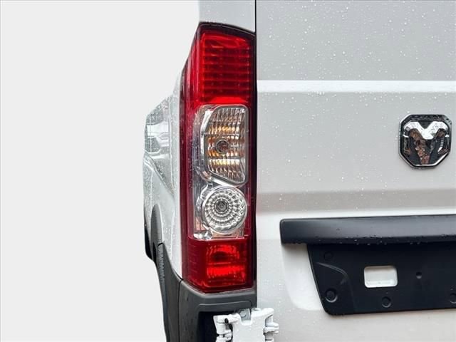 New 2025 RAM ProMaster 2500 w/ Quick Order Package 22G SLT image 6