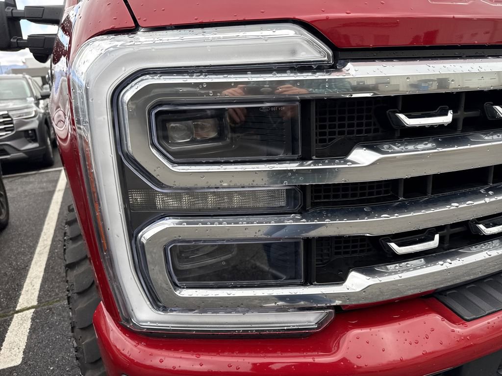 Used 2024 Ford F250 Platinum image 10