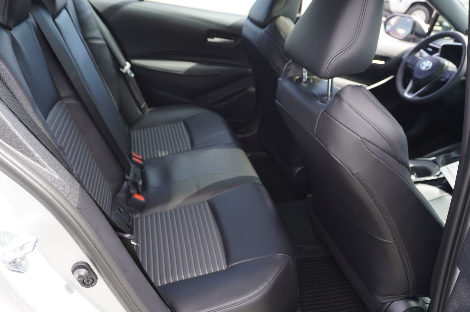 Certified 2026 Toyota Corolla XSE FWD image 9