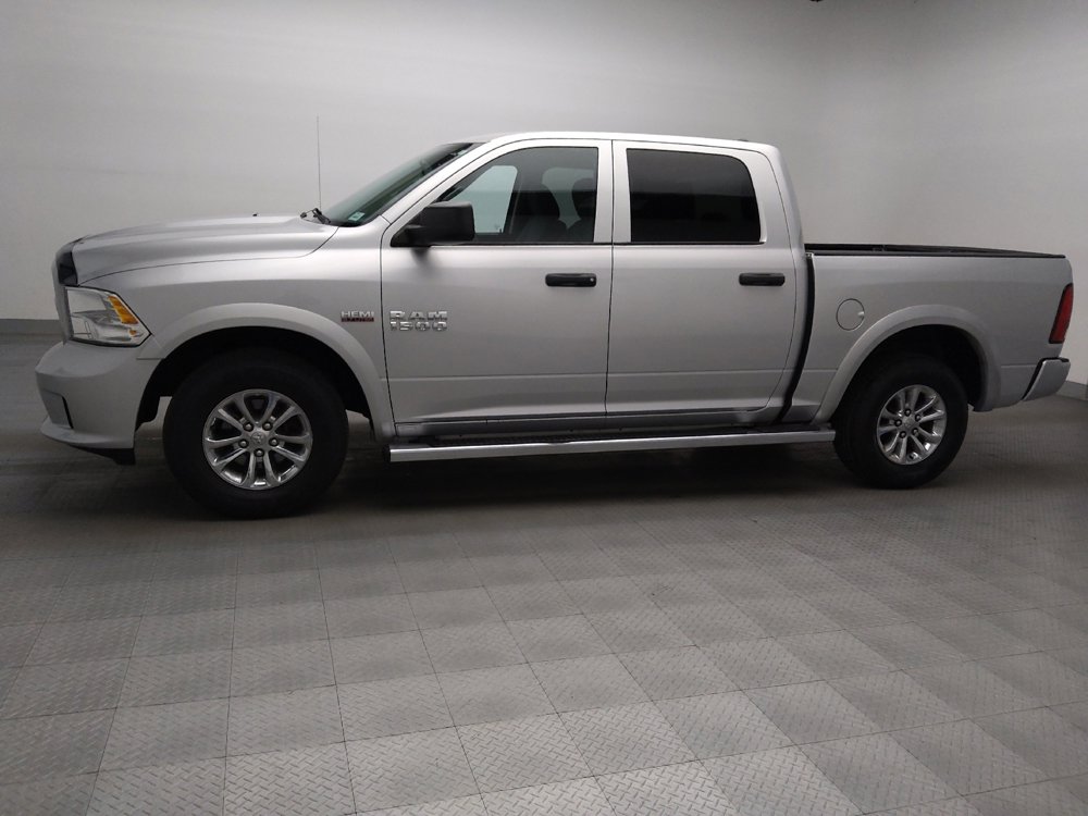 Used 2014 RAM 1500 Express image 2