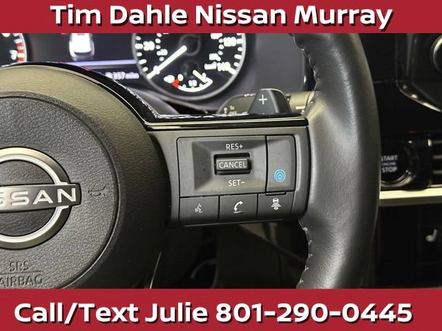 Used 2025 Nissan Pathfinder SL AWD/4WD image 24