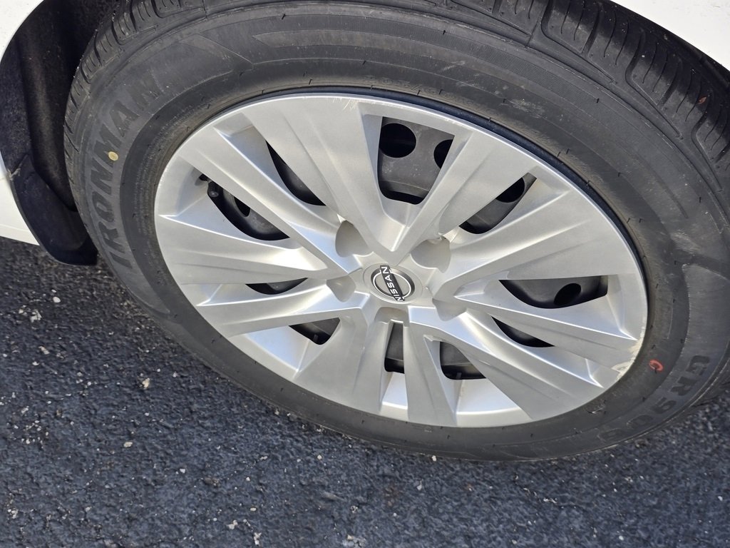 Used 2024 Nissan Sentra S image 24