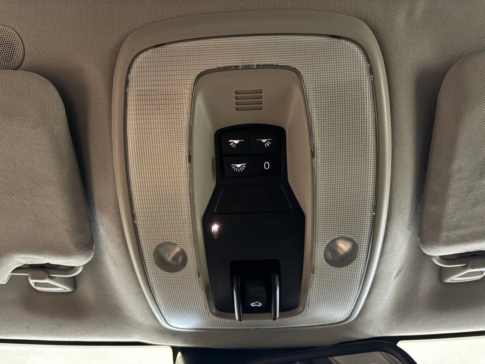 Used 2015 Volvo S60 T5 Premier FWD image 33