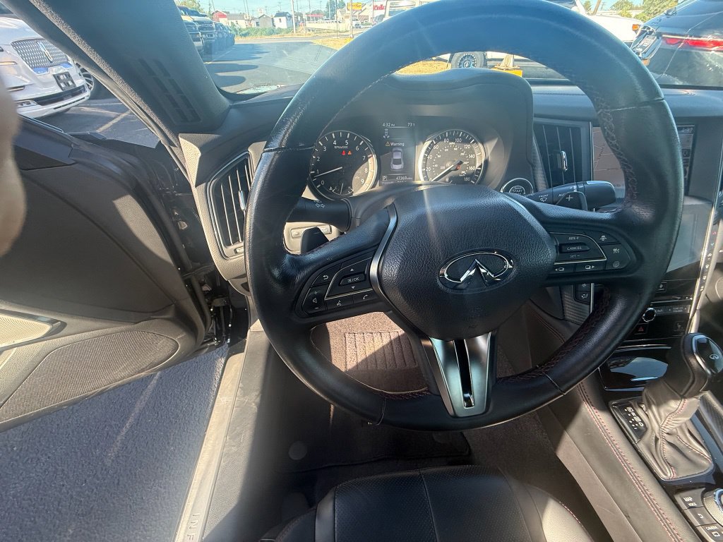 Used 2022 INFINITI Q60 Red Sport 400 w/ Carbon Fiber Package AWD/4WD image 12