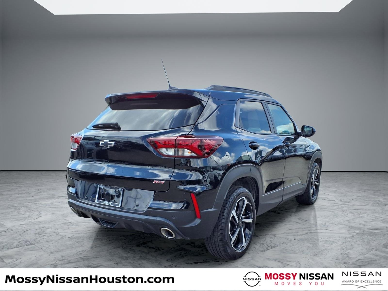 Used 2022 Chevrolet TrailBlazer RS w/ Technology Package image 7