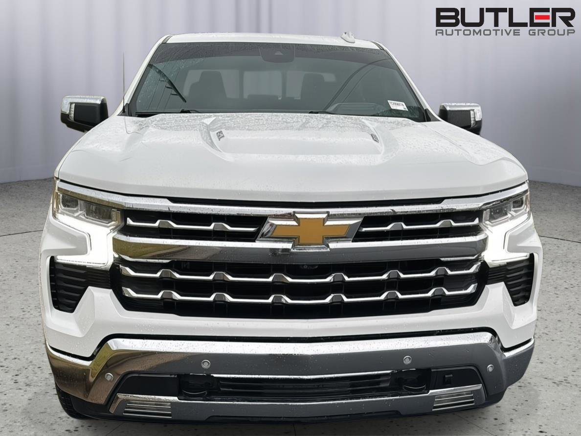 Used 2023 Chevrolet Silverado 1500 LTZ w/ Technology Package image 8