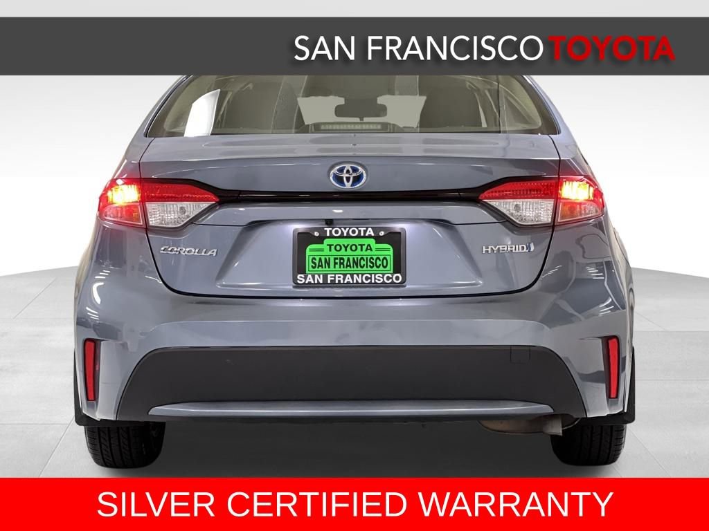 Certified 2022 Toyota Corolla LE image 4