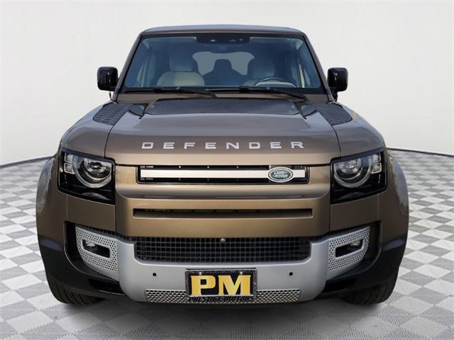 Used 2020 Land Rover Defender 110 SE image 2