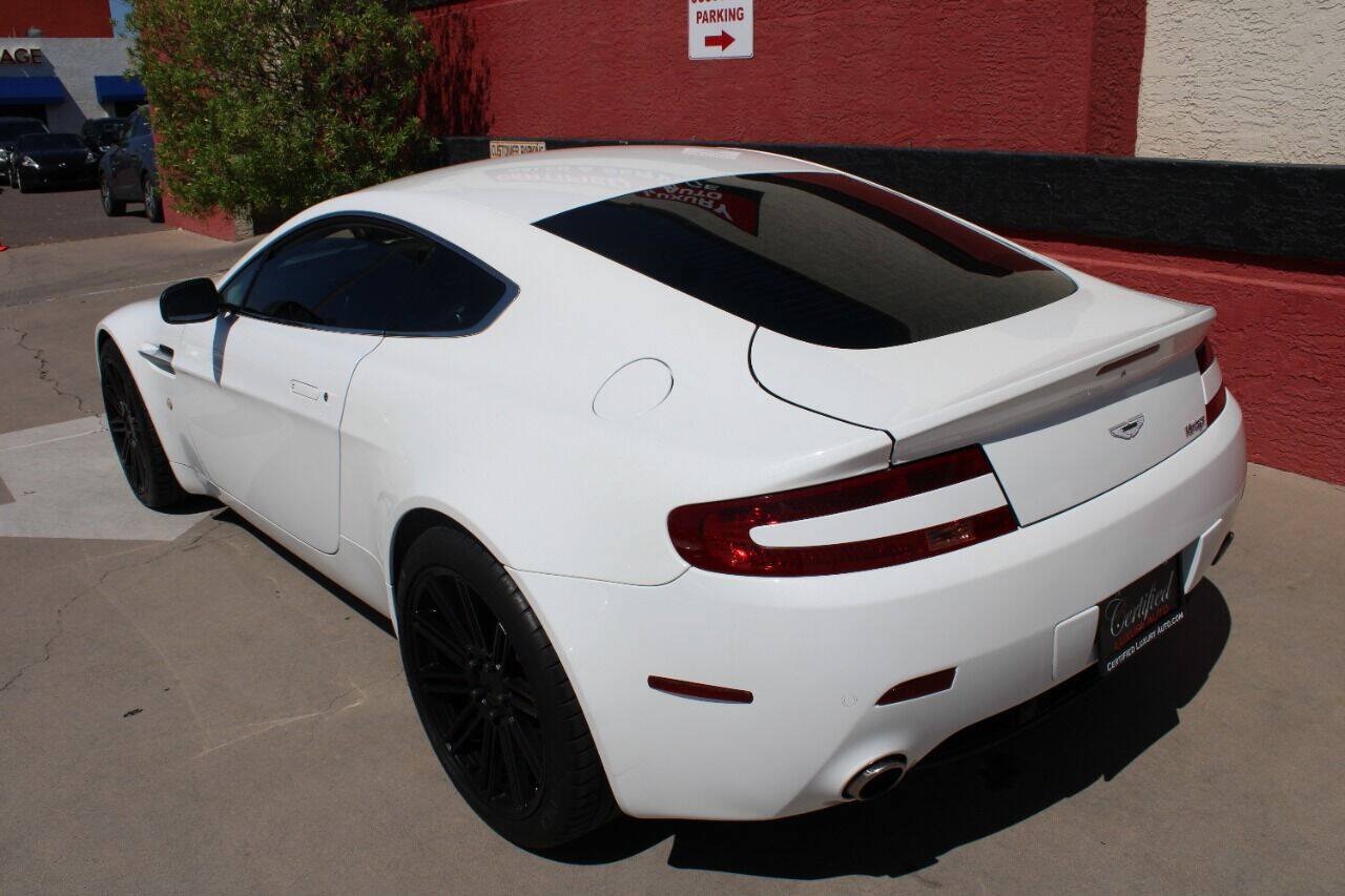 Used 2008 Aston Martin V8 Vantage Coupe RWD image 17
