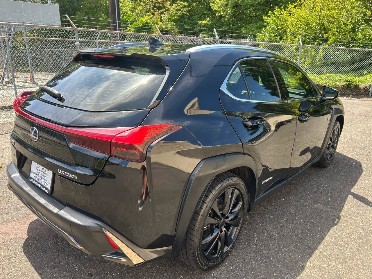 Used 2021 Lexus UX 250h F Sport AWD/4WD image 5