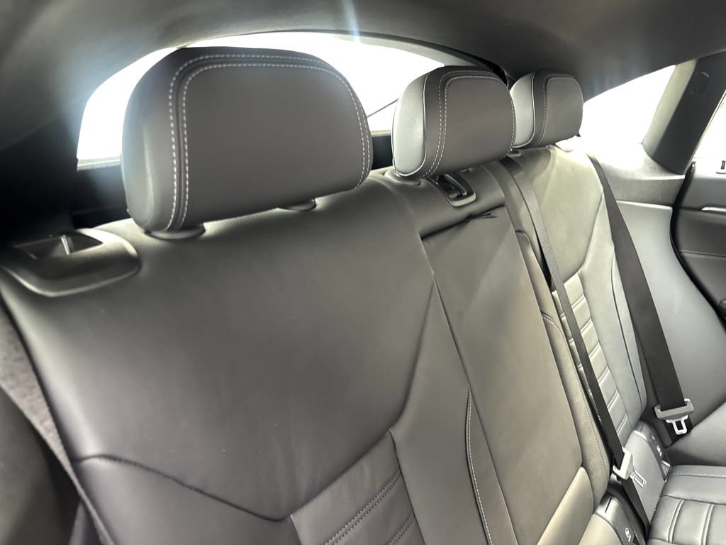 Used 2023 BMW i4 eDrive40 w/ M Sport Package RWD image 41