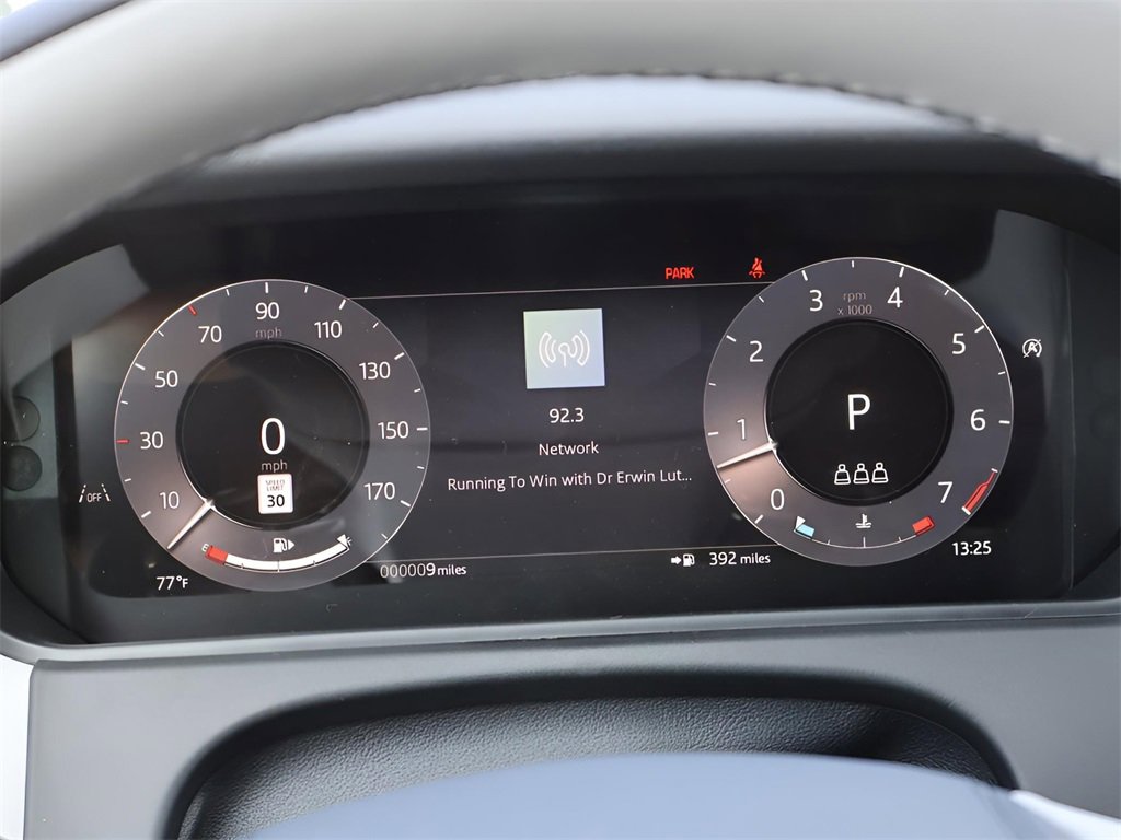 New 2026 Land Rover Range Rover Velar Dynamic SE image 29