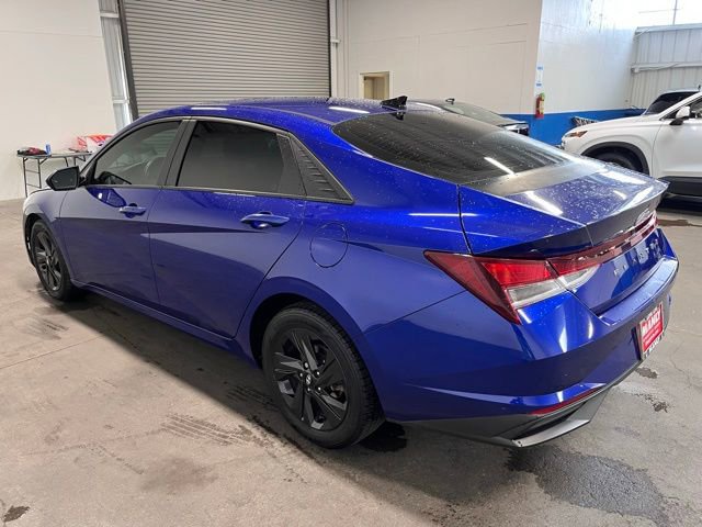 Used 2021 Hyundai Elantra SEL w/ Convenience Package image 5