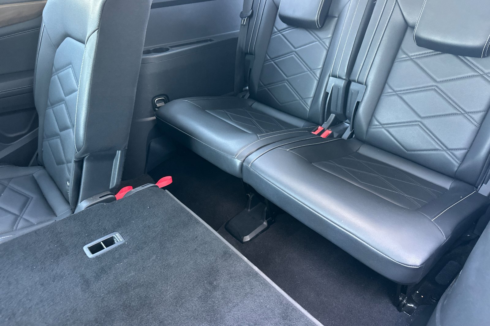 Certified 2024 Volkswagen Atlas SE image 15